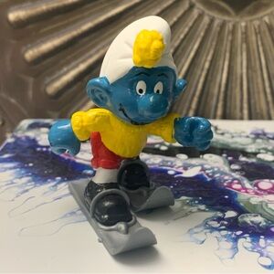 Vintage Smurf Ski Figurine Peyo